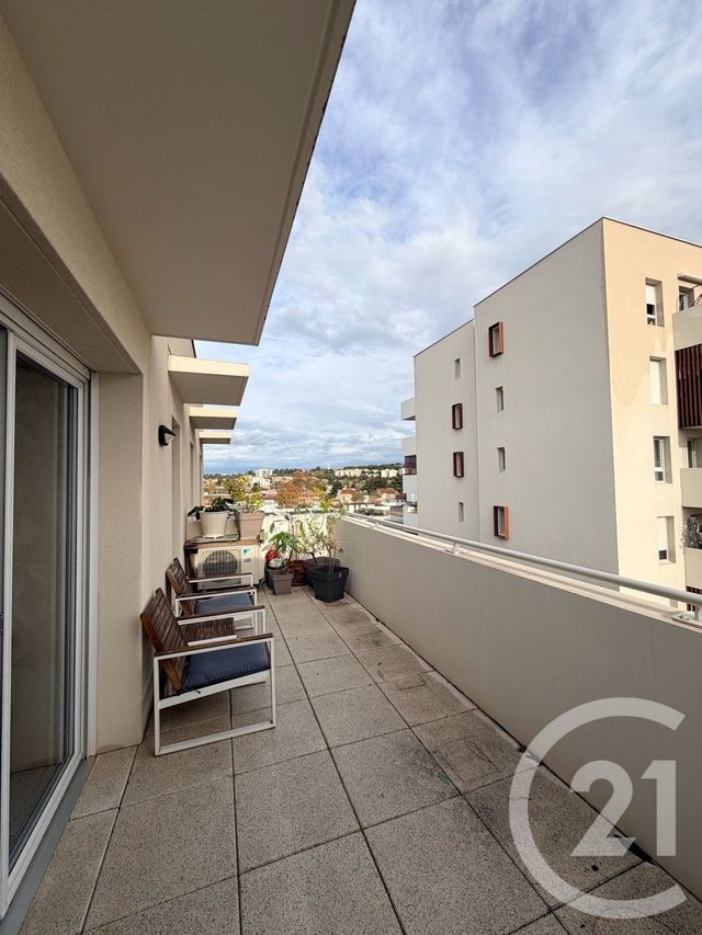 Appartement T4 à vendre - 4 pièces - 82.55 m2 - MARSEILLE - 13010 - PROVENCE-ALPES-COTE-D-AZUR - Century 21 Coeur Neuf