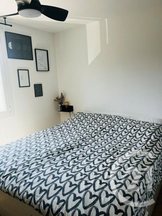 Appartement T4 à vendre - 4 pièces - 62.54 m2 - MARSEILLE - 13010 - PROVENCE-ALPES-COTE-D-AZUR - Century 21 Coeur Neuf
