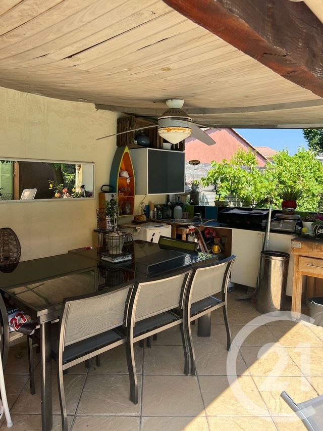 Afficher la photo en grand maison à vendre - 5 pièces - 97.0 m2 - MARSEILLE - 13010 - PROVENCE-ALPES-COTE-D-AZUR - Century 21 Coeur Neuf