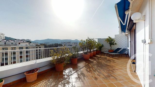 Appartement Duplex à vendre - 5 pièces - 107.14 m2 - MARSEILLE - 13009 - PROVENCE-ALPES-COTE-D-AZUR - Century 21 Coeur Neuf