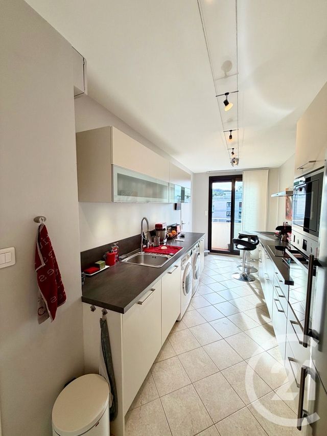 Appartement Duplex à vendre - 5 pièces - 107.14 m2 - MARSEILLE - 13009 - PROVENCE-ALPES-COTE-D-AZUR - Century 21 Coeur Neuf
