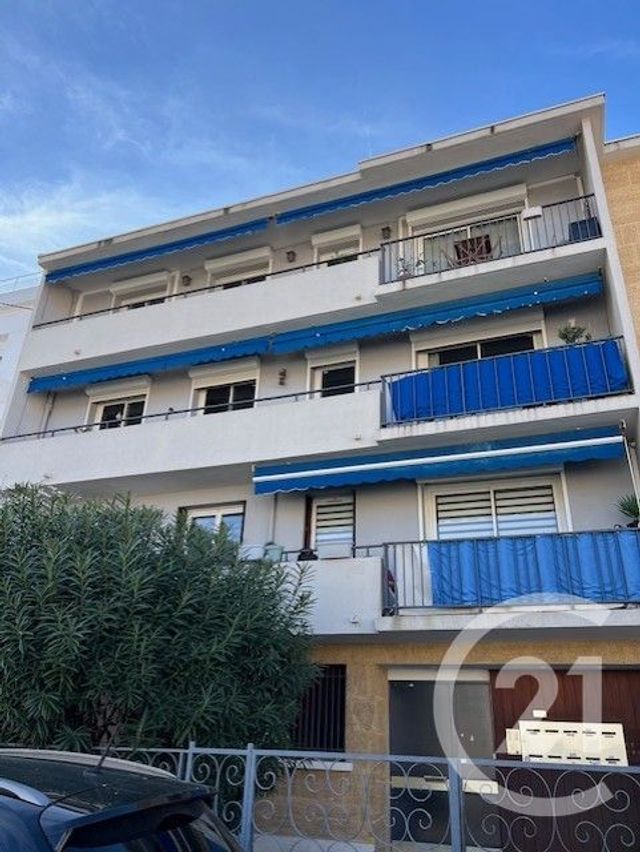Appartement T2 à vendre - 2 pièces - 48.16 m2 - MARSEILLE - 13009 - PROVENCE-ALPES-COTE-D-AZUR - Century 21 Coeur Neuf