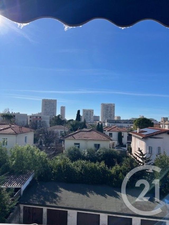 Appartement T2 à vendre - 2 pièces - 48.16 m2 - MARSEILLE - 13009 - PROVENCE-ALPES-COTE-D-AZUR - Century 21 Coeur Neuf