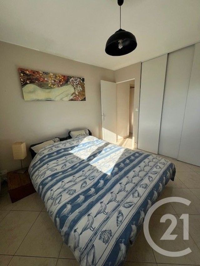 Appartement T2 à vendre - 2 pièces - 48.16 m2 - MARSEILLE - 13009 - PROVENCE-ALPES-COTE-D-AZUR - Century 21 Coeur Neuf