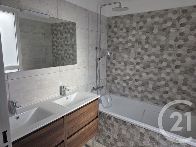 maison à vendre - 4 pièces - 116.32 m2 - MARSEILLE - 13009 - PROVENCE-ALPES-COTE-D-AZUR - Century 21 Coeur Neuf