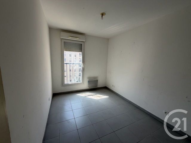 Appartement T3 à vendre - 3 pièces - 65.0 m2 - MARSEILLE - 13010 - PROVENCE-ALPES-COTE-D-AZUR - Century 21 Coeur Neuf