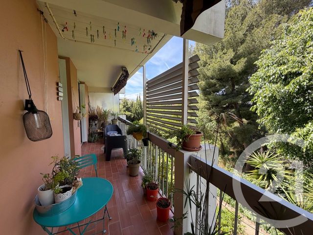 Appartement T4 à vendre - 4 pièces - 75.74 m2 - MARSEILLE - 13009 - PROVENCE-ALPES-COTE-D-AZUR - Century 21 Coeur Neuf
