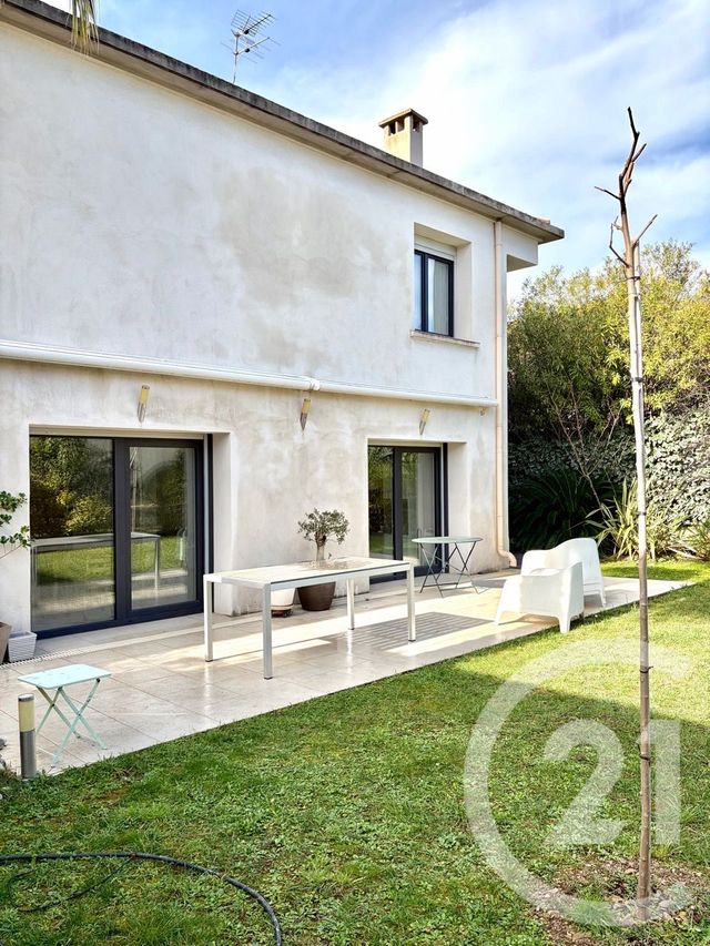 maison à louer - 5 pièces - 156.0 m2 - MARSEILLE - 13009 - PROVENCE-ALPES-COTE-D-AZUR - Century 21 Coeur Neuf
