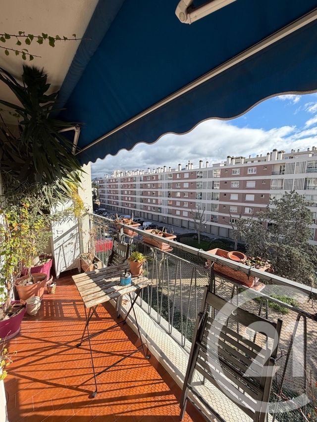 Appartement T3 à vendre - 3 pièces - 68.65 m2 - MARSEILLE - 13009 - PROVENCE-ALPES-COTE-D-AZUR - Century 21 Coeur Neuf
