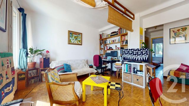 Appartement T3 à vendre - 3 pièces - 58.17 m2 - MARSEILLE - 13009 - PROVENCE-ALPES-COTE-D-AZUR - Century 21 Coeur Neuf