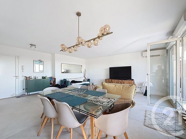 Appartement T5 à vendre - 5 pièces - 112.03 m2 - MARSEILLE - 13009 - PROVENCE-ALPES-COTE-D-AZUR - Century 21 Coeur Neuf