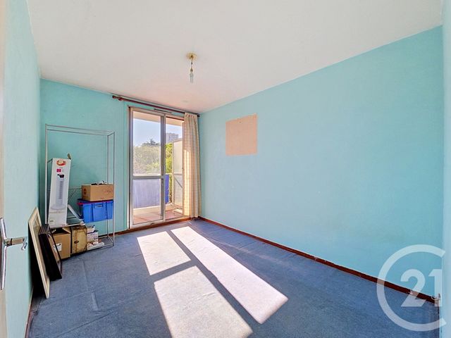 Appartement T3 à vendre - 3 pièces - 81.87 m2 - MARSEILLE - 13009 - PROVENCE-ALPES-COTE-D-AZUR - Century 21 Coeur Neuf