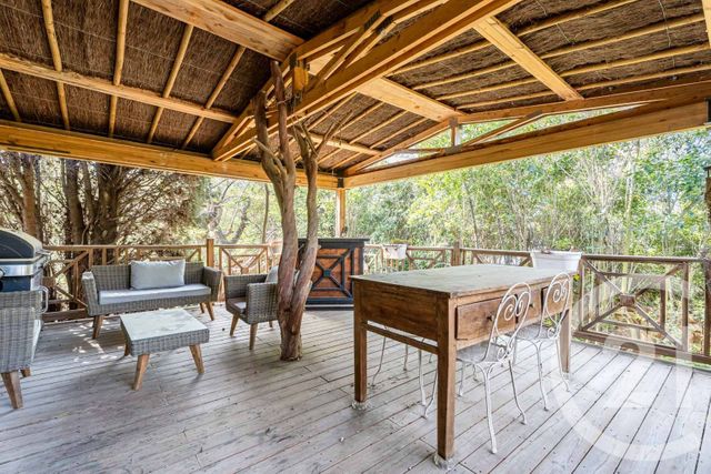 maison à vendre - 5 pièces - 180.0 m2 - MARSEILLE - 13009 - PROVENCE-ALPES-COTE-D-AZUR - Century 21 Coeur Neuf