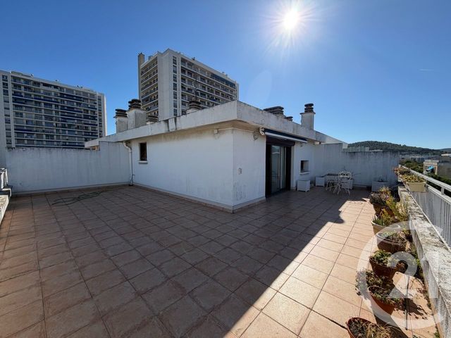 Appartement T4 à vendre - 4 pièces - 114.71 m2 - MARSEILLE - 13009 - PROVENCE-ALPES-COTE-D-AZUR - Century 21 Coeur Neuf