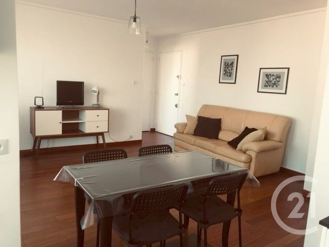Appartement T2 à louer - 2 pièces - 45.31 m2 - MARSEILLE - 13009 - PROVENCE-ALPES-COTE-D-AZUR - Century 21 Coeur Neuf